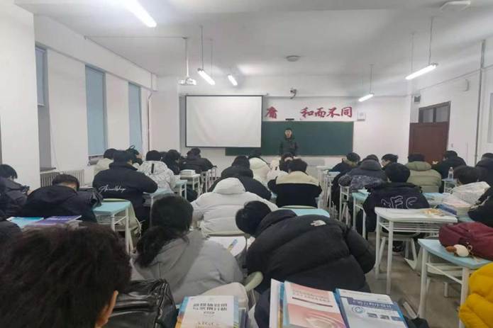 d9cb4095af0d991cb6339704a6cf4a54